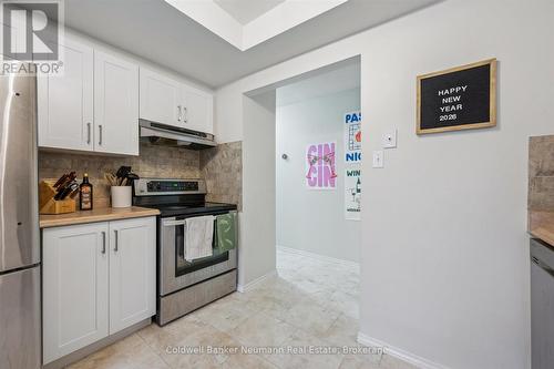 79 Janefield Avenue, Guelph (Dovercliffe Park/Old University), ON - Indoor Photo Showing Kitchen