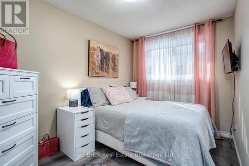 235 Wellington Street, Centre Wellington (Fergus), ON - Indoor Photo Showing Bedroom