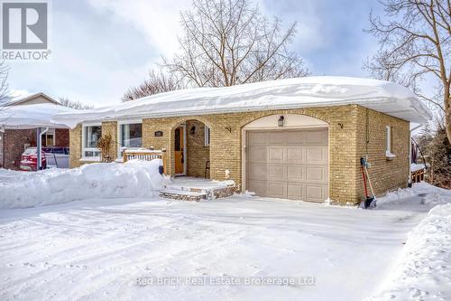 235 Wellington Street, Centre Wellington (Fergus), ON - Outdoor