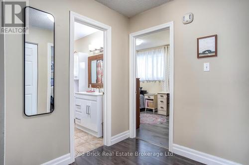 235 Wellington Street, Centre Wellington (Fergus), ON - Indoor Photo Showing Other Room