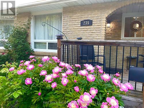 235 Wellington Street, Centre Wellington (Fergus), ON - Outdoor With Deck Patio Veranda