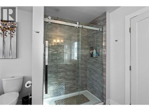 787 Stansfield Road, Kamloops, BC - Indoor Photo Showing Bathroom