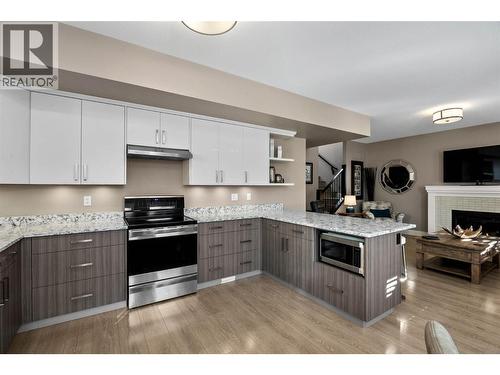 787 Stansfield Road, Kamloops, BC - Indoor Photo Showing Kitchen