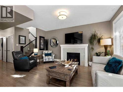 787 Stansfield Road, Kamloops, BC - Indoor Photo Showing Living Room With Fireplace