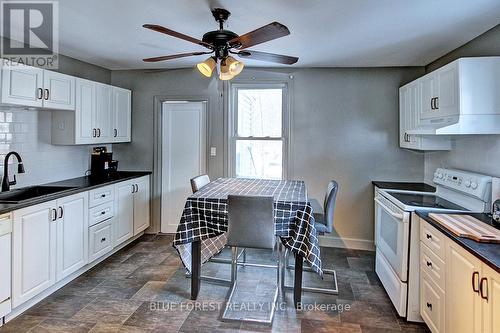 585 Elizabeth Street, London East (East G), ON - Indoor Photo Showing Kitchen