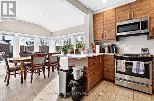 73 Renfrew Avenue, Ottawa, ON - Indoor