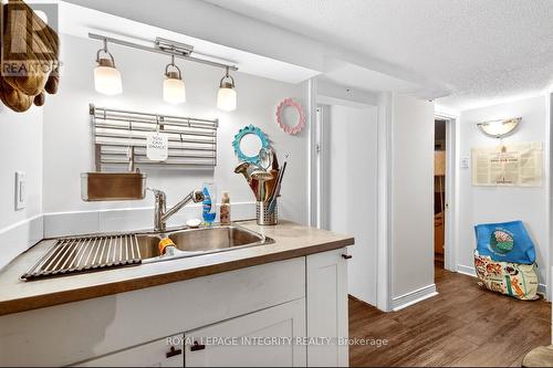 73 Renfrew Avenue, Ottawa, ON - Indoor