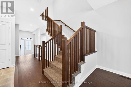 887 Eileen Vollick Crescent, Ottawa, ON - Indoor Photo Showing Other Room