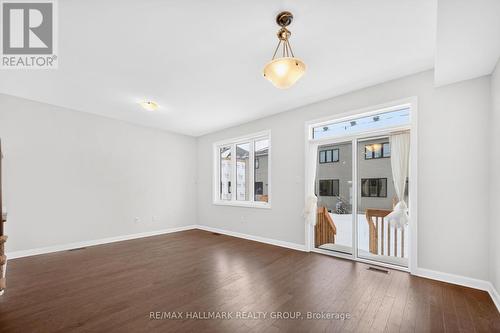 887 Eileen Vollick Crescent, Ottawa, ON - Indoor Photo Showing Other Room