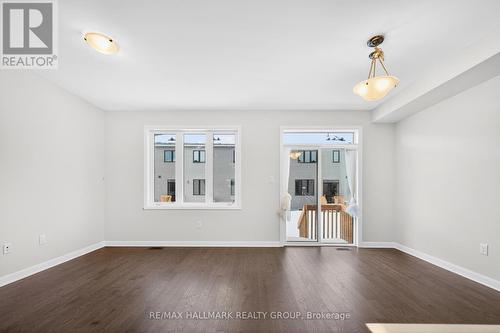 887 Eileen Vollick Crescent, Ottawa, ON - Indoor Photo Showing Other Room
