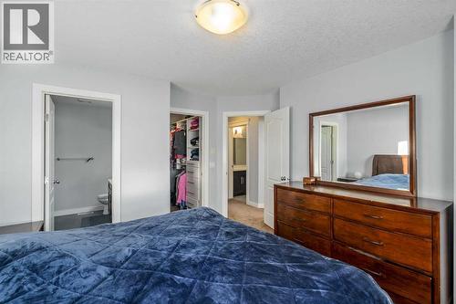 254 Silverado Plains Circle Sw, Calgary, AB - Indoor Photo Showing Bedroom