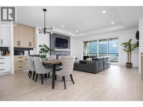 137 Whitefish Road, Vernon, BC - Indoor Photo Showing Dining Room