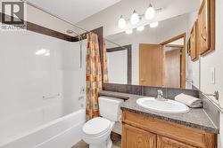 Guest Bathroom Main Floor - 