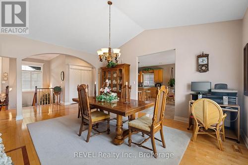 5 Beechwood Crescent, Pelham (Fonthill), ON - Indoor Photo Showing Dining Room