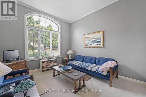 5 Beechwood Crescent, Pelham (Fonthill), ON - Indoor