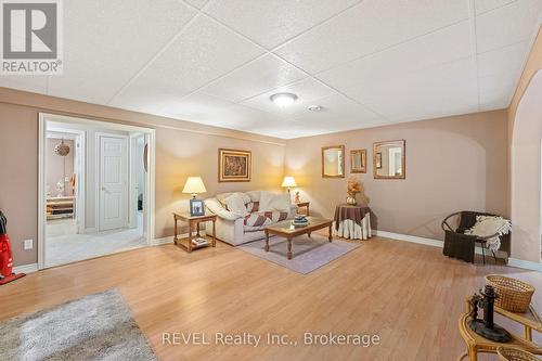5 Beechwood Crescent, Pelham (Fonthill), ON - Indoor