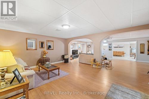 5 Beechwood Crescent, Pelham (Fonthill), ON - Indoor