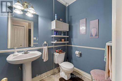 5 Beechwood Crescent, Pelham (Fonthill), ON - Indoor Photo Showing Bathroom