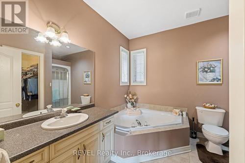 5 Beechwood Crescent, Pelham (Fonthill), ON - Indoor Photo Showing Bathroom