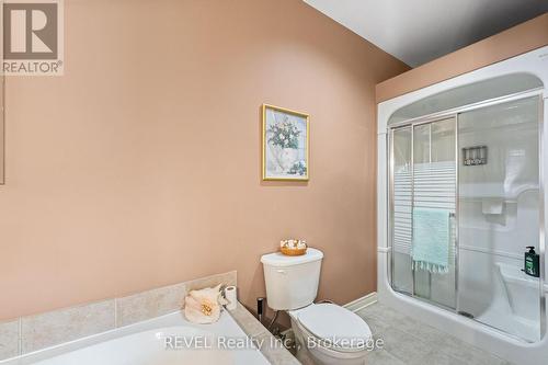 5 Beechwood Crescent, Pelham (Fonthill), ON - Indoor Photo Showing Bathroom