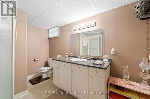 5 Beechwood Crescent, Pelham (Fonthill), ON - Indoor Photo Showing Bathroom