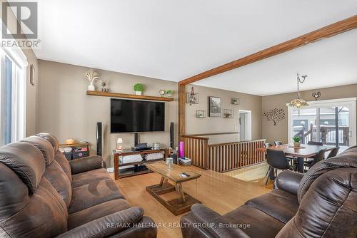 2431 Bay Road, Champlain, ON - Indoor Photo Showing Living Room