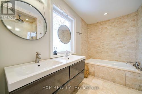 47 Brenda Crescent, Toronto, ON - Indoor Photo Showing Bathroom