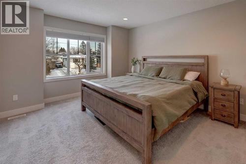 1721 20 Avenue Nw, Calgary, AB - Indoor Photo Showing Bedroom