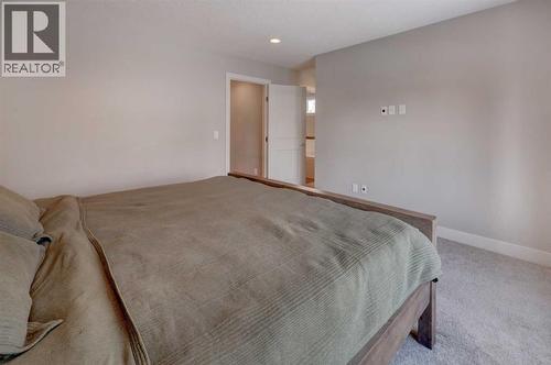 1721 20 Avenue Nw, Calgary, AB - Indoor