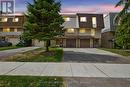100 Poplar Crescent, Aurora, ON  - Outdoor With Facade 