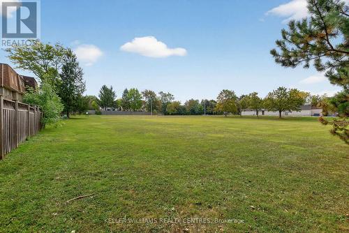 100 Poplar Crescent, Aurora, ON - Outdoor