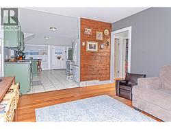 Bright Living Area For Visiting - 