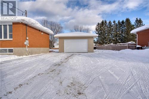 4394 Hamilton, Hanmer, ON - Outdoor