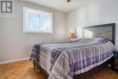 4394 Hamilton, Hanmer, ON - Indoor Photo Showing Bedroom