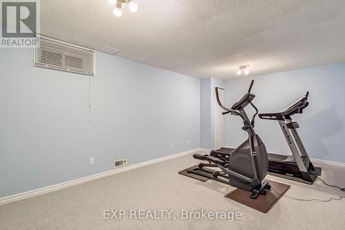 82 - 141 Condor Court, London East (East P), ON - Indoor Photo Showing Gym Room