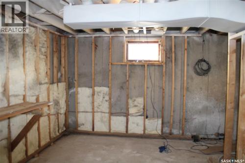 413 1St Street, Kipling, SK - Indoor