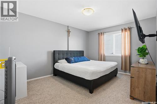 18 4425 Nicurity Drive, Regina, SK - Indoor Photo Showing Bedroom