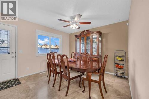 131 Coral Springs Circle Ne, Calgary, AB - Indoor Photo Showing Dining Room