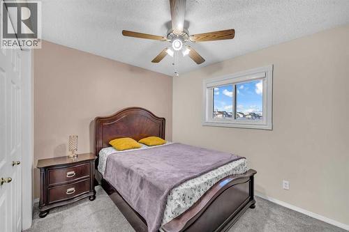 131 Coral Springs Circle Ne, Calgary, AB - Indoor Photo Showing Bedroom