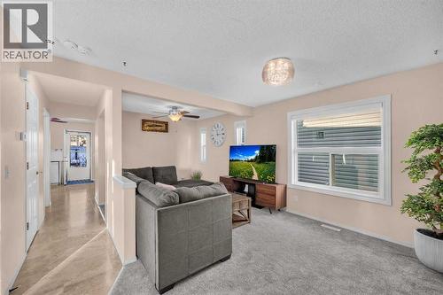 131 Coral Springs Circle Ne, Calgary, AB - Indoor