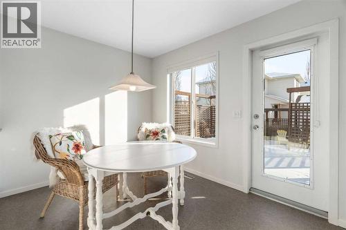 201 Harvest Creek Close Ne, Calgary, AB - Indoor Photo Showing Dining Room