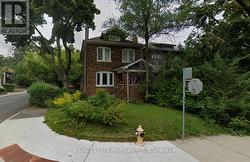 44 LOLA ROAD  Toronto, ON M5P 1E4