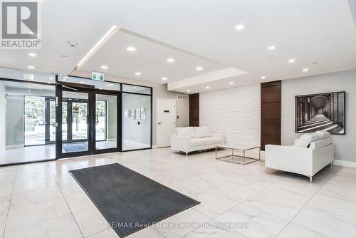 210 - 1280 Gordon Street, Guelph (Kortright East), ON - Indoor Photo Showing Other Room