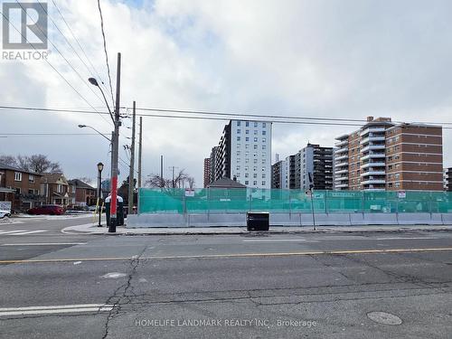 Pape Avenue - 1027 Pape Avenue, Toronto, ON 