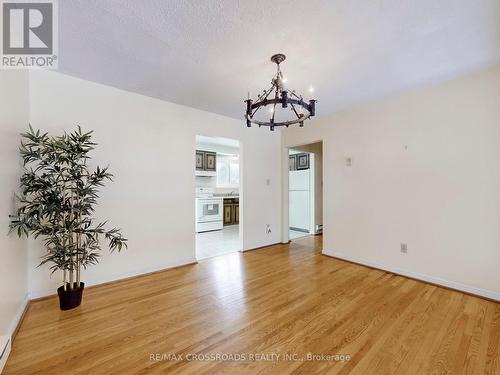 #23 - 90 Crockamhill Drive, Toronto, ON - Indoor Photo Showing Other Room