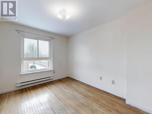 #23 - 90 Crockamhill Drive, Toronto, ON - Indoor Photo Showing Other Room