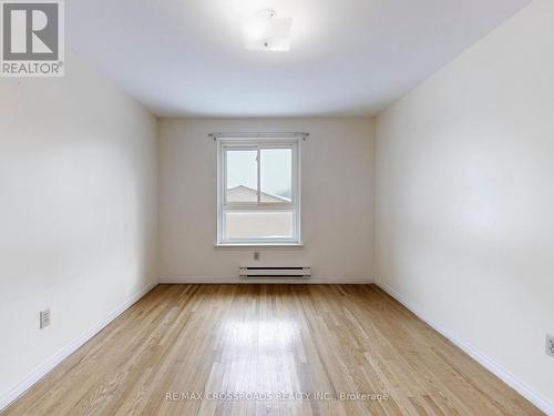 #23 - 90 Crockamhill Drive, Toronto, ON - Indoor Photo Showing Other Room
