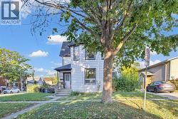 304 LANGLOIS AVENUE  Windsor, ON N9A 2G1