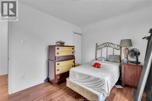 304 Langlois Avenue, Windsor, ON - Indoor Photo Showing Bedroom