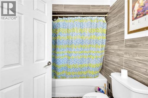 304 Langlois Avenue, Windsor, ON - Indoor